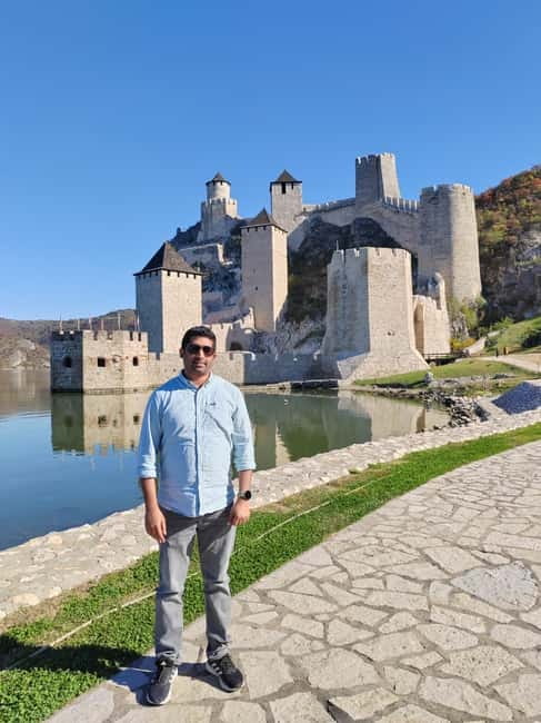 From Belgrade: 3 Danube Fortresses Guided Day Trip - The guides are a major part of the value