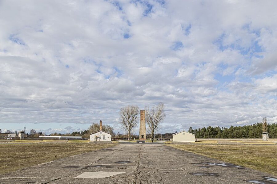From Berlin: Sachsenhausen Concentration Camp Day Trip - Why the small group makes a difference