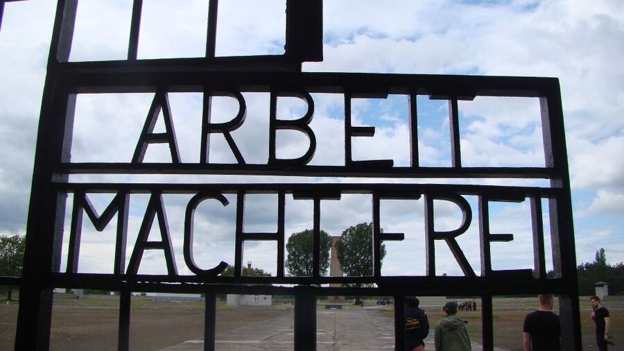 From Berlin: Sachsenhausen Concentration Camp Day Trip - Meeting at Berlin’s Red Town Hall