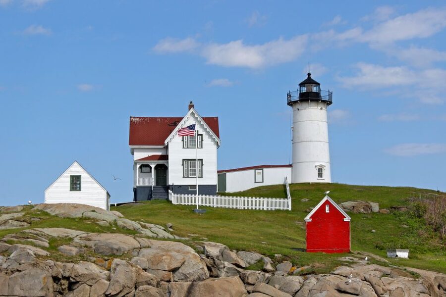 From Boston: Kennebunkport Day Trip & Optional Trolley Tour - The Boston pickup and ride north