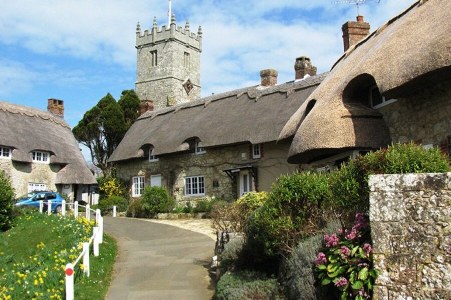 From Brighton: Isle of Wight Full-Day Trip via Portsmouth - What the $106 price includes