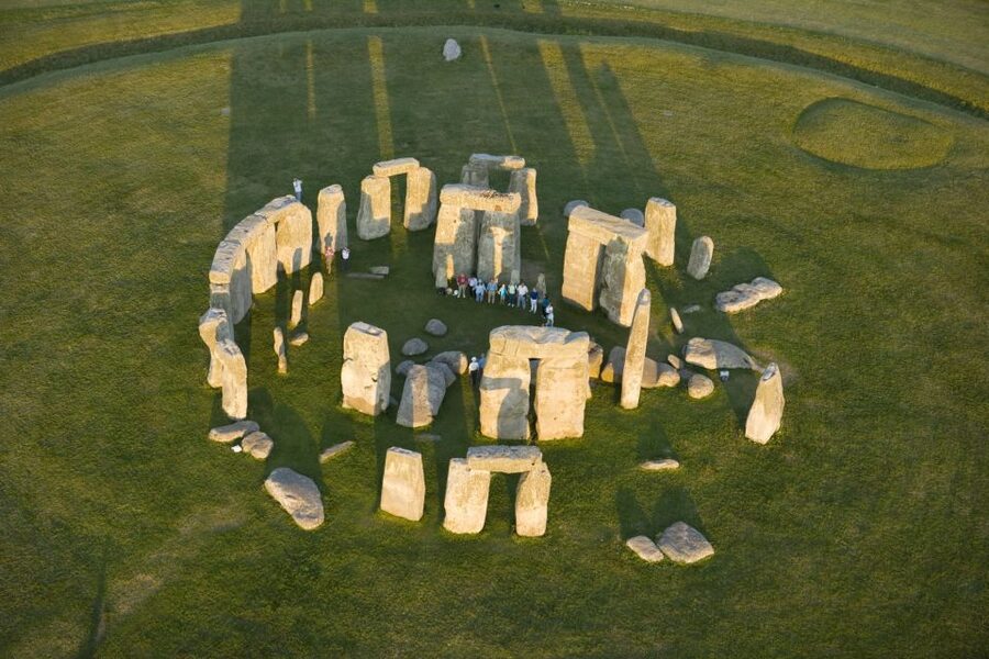 From Brighton: Stonehenge and Bath Full-Day Trip - Stonehenge: a powerful sight with a tight schedule