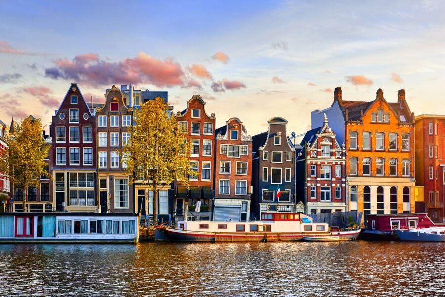From Brussels: Day Trip to Amsterdam with Canal Boat Cruise - Why this Brussels to Amsterdam day trip works