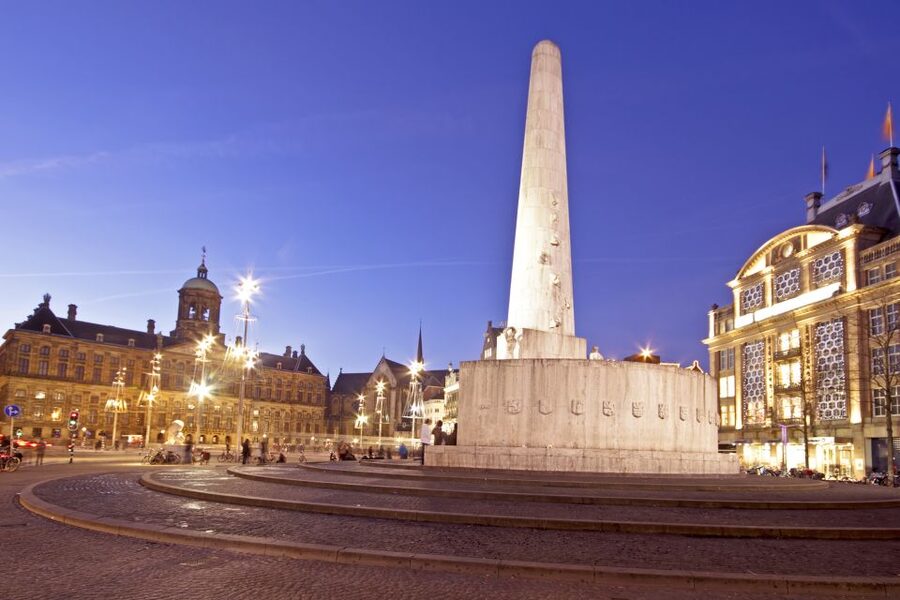 From Brussels: Day Trip to Amsterdam with Canal Boat Cruise - Weather, food, and other practical details