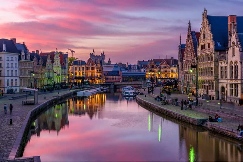 From Brussels: Day Trip to Ghent with Atomium - Time, walking, and accessibility
