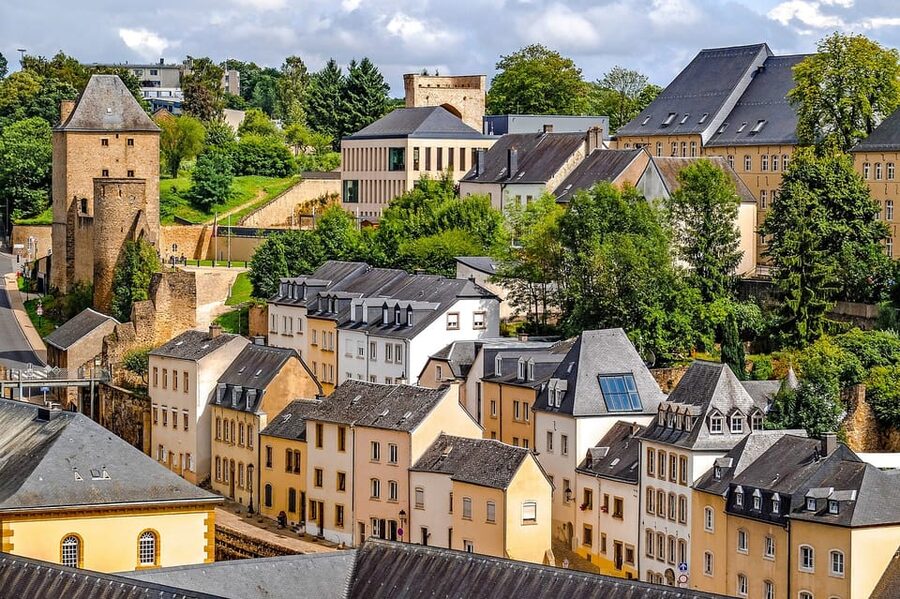 From Brussels: Guided Day Trip to Dinant and Luxembourg - Who should book this experience?