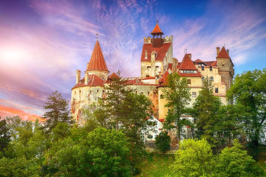 From Bucharest: Castles, Carpathians, and Brașov Day Trip - Peleș Castle and royal Sinaia