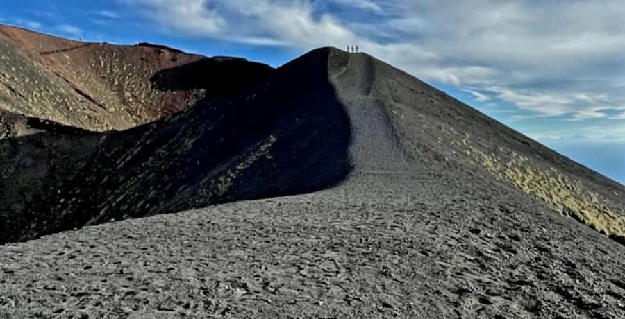 From Catania, Acireale, Giarre: Mount Etna Half-Day Trip - The cable car and 4x4 option