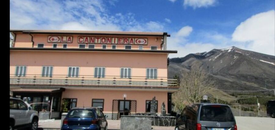 From Catania, Acireale, Giarre: Mount Etna Half-Day Trip - Who should book this Etna outing?
