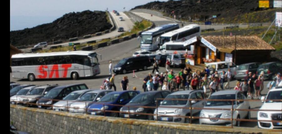 From Catania, Acireale, Giarre: Mount Etna Half-Day Trip - What guides Orazio and Giovanni add