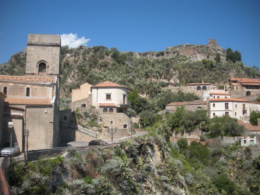 From Catania: The Godfather Movie Day Trip in Sicily - Should you book the Godfather day trip from Catania?