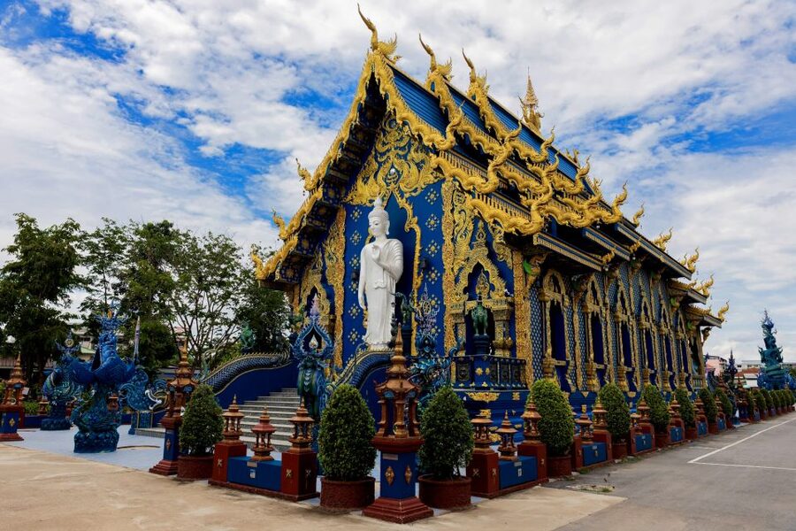 From Chiang Mai: Chiang Rai's Temples Exploration Day Trip - The real value of $51
