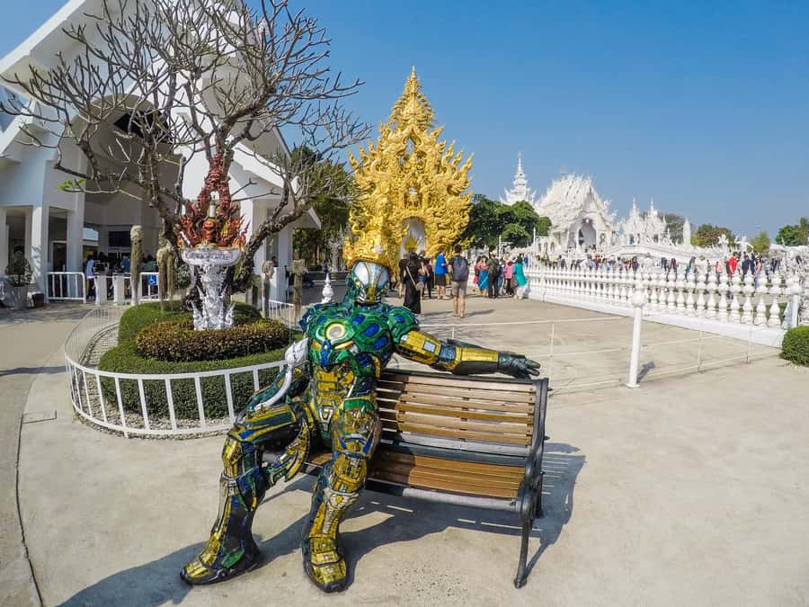 From Chiang Mai: White Temple & Golden Triangle Day Trip - Coffee and a final pause at Doi Chang Cafe