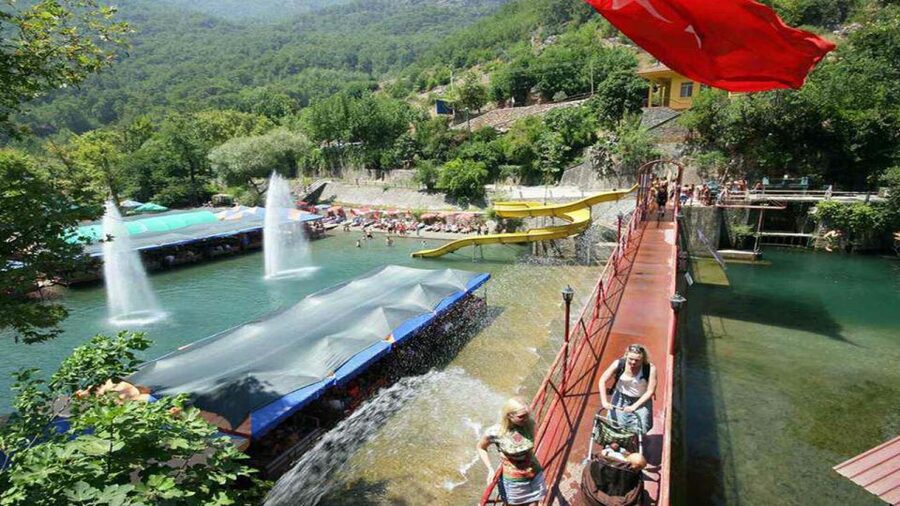 From city of Side: Guided Day Trip to Alanya City - Two hours in central Alanya
