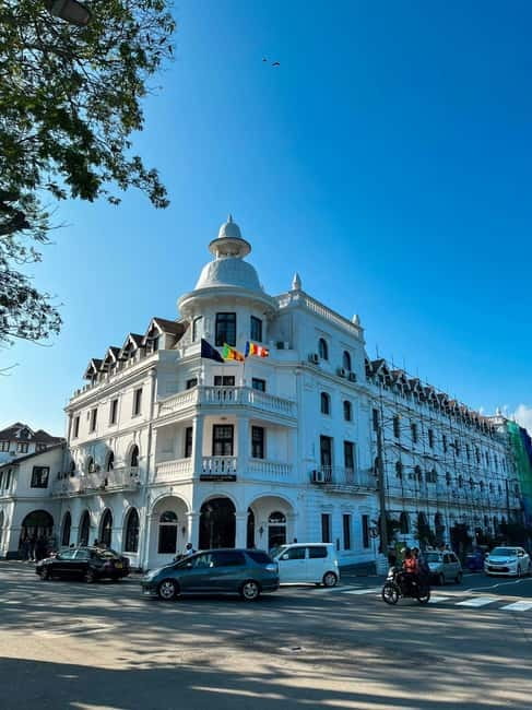 From Colombo: Kandy, Pinnawala and Tea Factory Full-Day Trip - Gems and the story behind Sri Lankan stones
