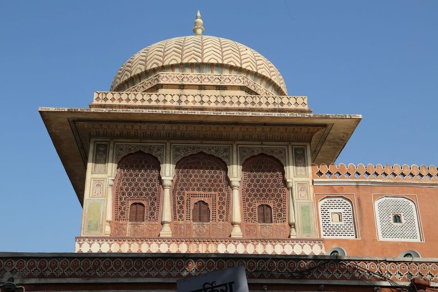 From Delhi: Jaipur Day Trip by Fast Train or Private Car - Jal Mahal: a quick look at Jaipur’s water palace