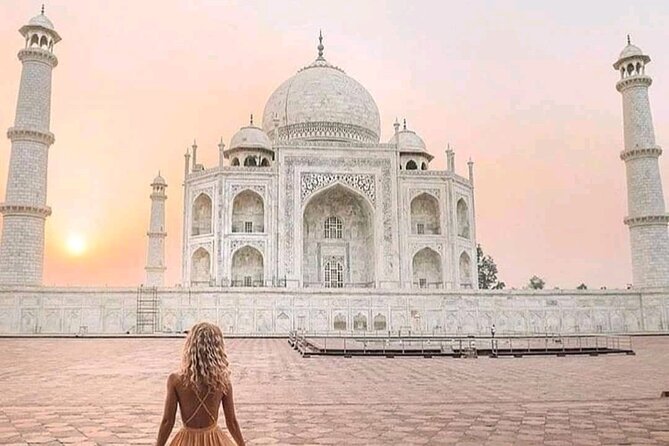 From Delhi: Taj Mahal & Agra Private Day Trip with Transfers - Agra Fort and the Mughal story