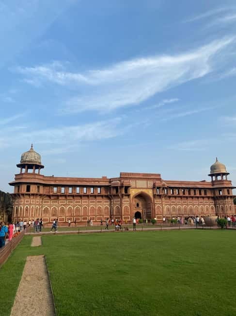 From Delhi: Taj Mahal & Agra Tour with Lunch at Marriott - Agra Fort and Shah Jahan’s final view
