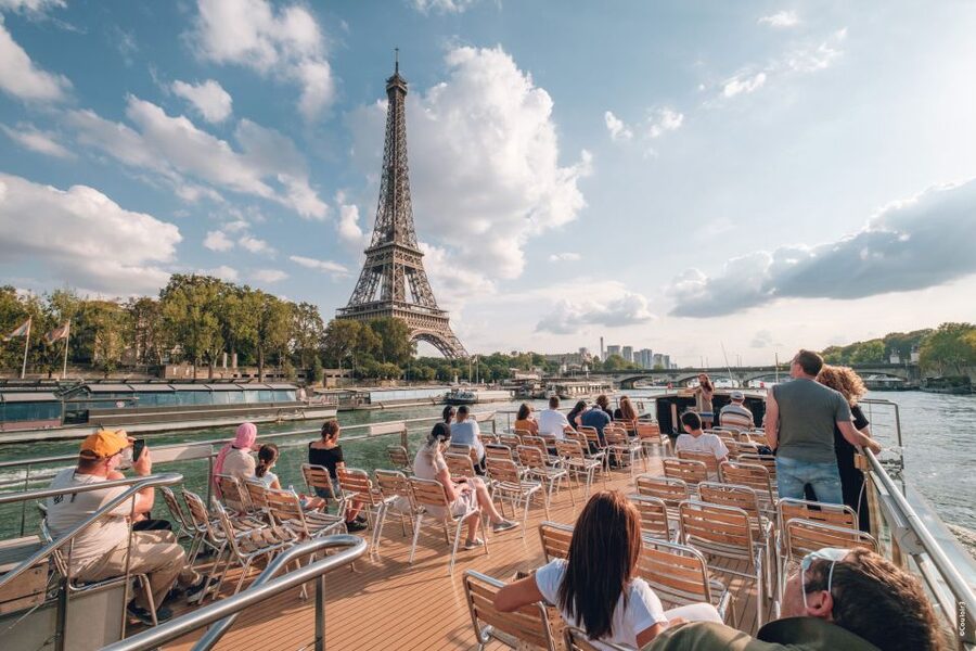 From Disneyland Paris: Paris Day Trip and Sightseeing Cruise - The coach ride from Disneyland to Paris