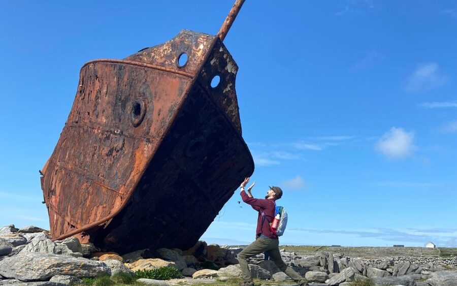 From Doolin: Day Trip to Inisheer with Bike or Bus Tour - The reserved cafe stop with tea and scones