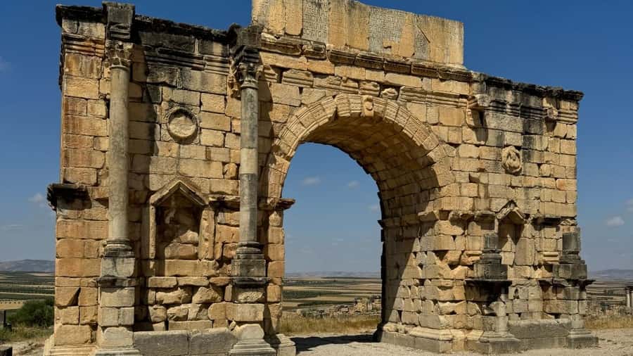 From Fez: Meknes, Volubilis and Moulay Idriss Day Trip - The Sidi Chahed dam is a useful first pause