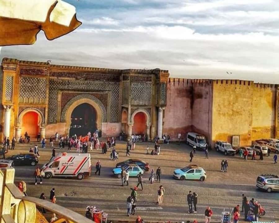 From Fez: Volubilis Moulay Idriss & Meknes Full-Day Trip - Timing, heat, and practical planning