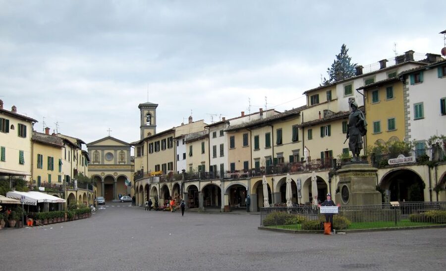 From Florence: Chianti Wine Tastings at Sunset Day Trip - Montefioralle and the photo stops