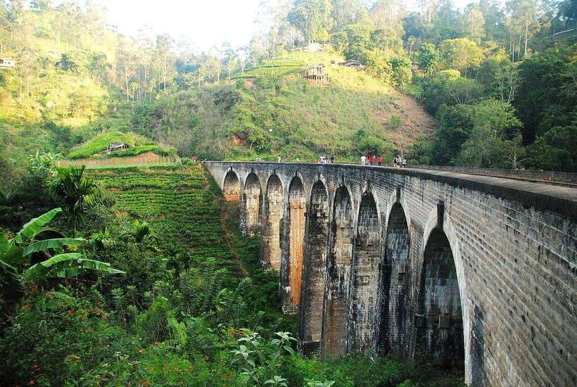 From Galle/Hikkaduwa/Mirissa: Day Trip to Experience Ella - Nine Arch Bridge, the photo stop everyone expects