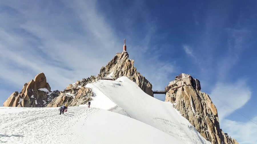 From Geneva: Full-Day Trip to Chamonix and Mont-Blanc - From Geneva to Chamonix through the Arve Valley