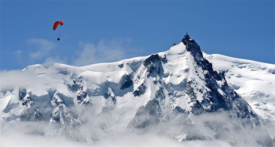 From Geneva: Guided Day Trip to Chamonix & Geneva City Tour - Returning to Geneva for a second tour