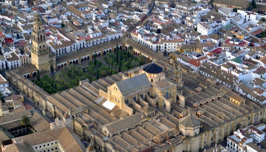 From Granada: Córdoba Day Trip with Mezquita Guided Tour - Why the Mezquita makes this Granada day trip worthwhile