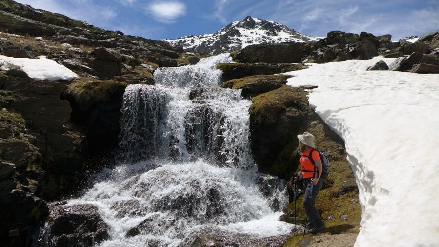 From Granada: Sierra Nevada Guided Day Trip - Reaching more than 2,600 meters