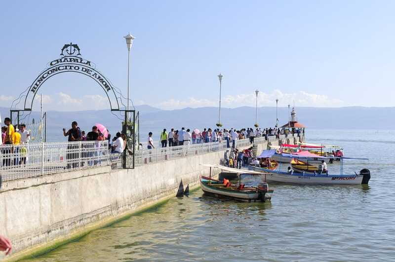 From Guadalajara: Enchanting Lake Chapala & Ajijic Day Trip - Chapala and the first lake views