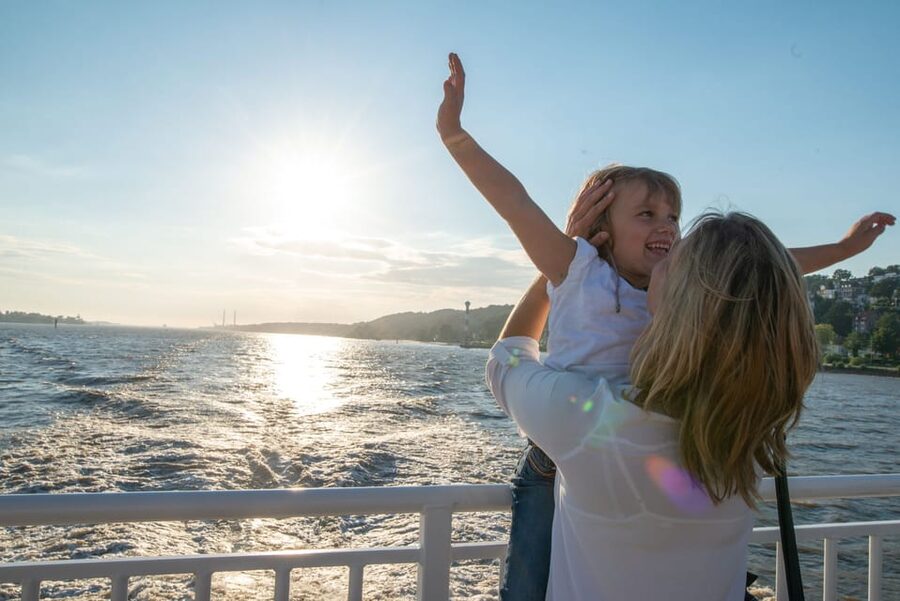 From Hamburg, Brunsbüttel or Cuxhaven: Day Trip to Helgoland - Who will enjoy this day most