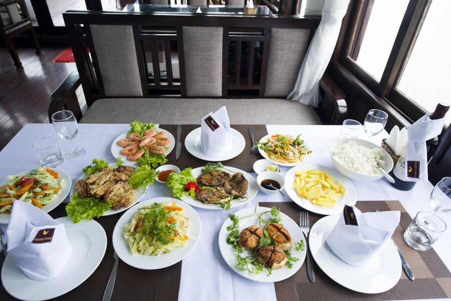 From Hanoi: Halong day trip, Route 2, 6hours, Small group - Titop Island for swimming and a high viewpoint