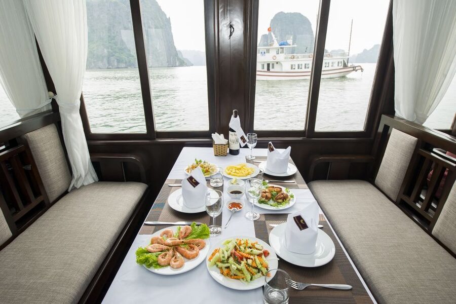 From Hanoi: Halong day trip, Route 2, 6hours, Small group - How demanding is the day?