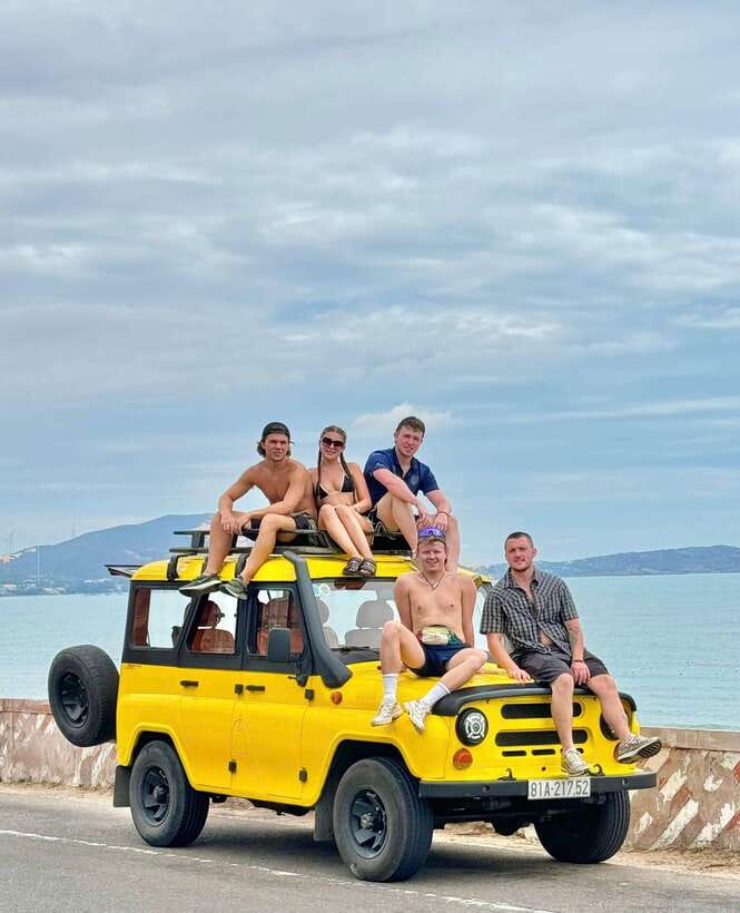 From HCM: Mui Ne Day Trip with Fairy Stream and Sand Dunes - Fishing village and local coastal life