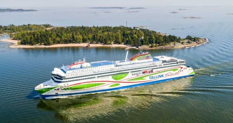 From Helsinki: Return Day Trip Ferry Ticket to Tallinn - Should you book the Helsinki to Tallinn ferry?