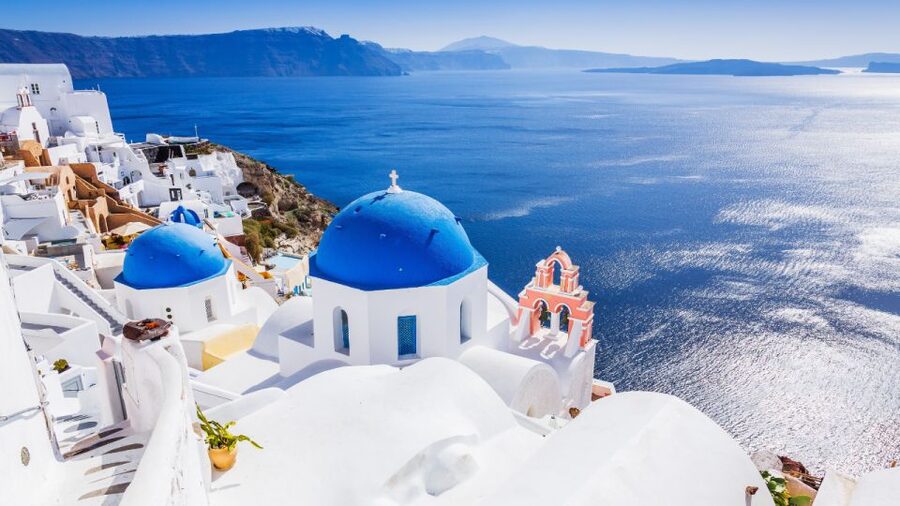 From Heraklion/Crete: Santorini Island Guided Day Trip - Oia: famous views and limited time