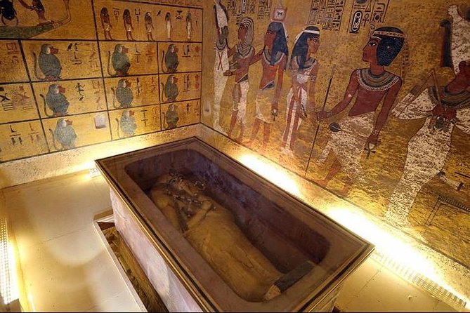 From Hurghada:Day Trip to Luxor and Valley of the Kings - The Colossi of Memnon and the west bank