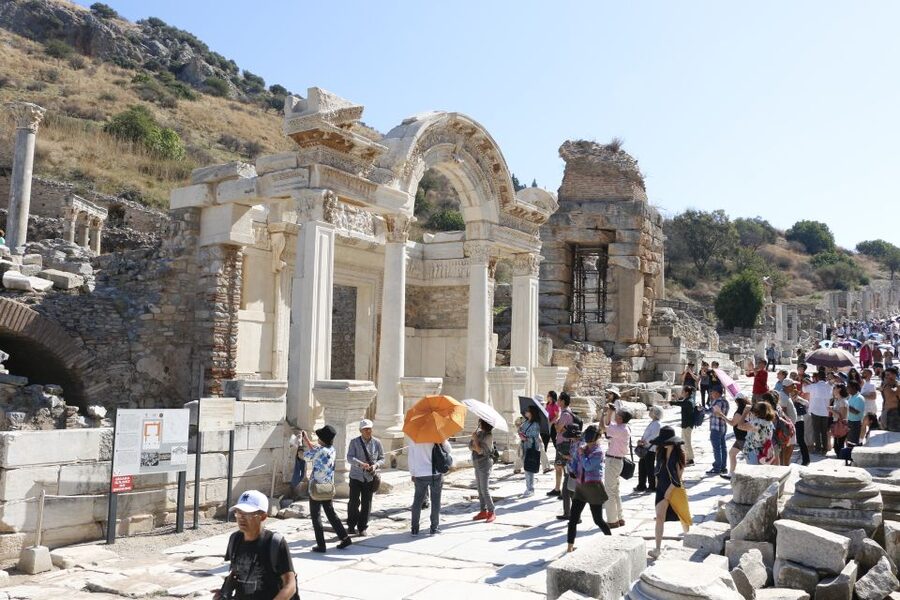 From Istanbul: Ephesus & Şirince Day Trip w/ Wine Tasting - Why Ephesus is worth the 14-hour push