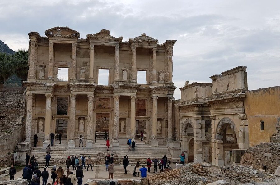 From Istanbul: Ephesus & Şirince Day Trip w/ Wine Tasting - Guide quality and group choices