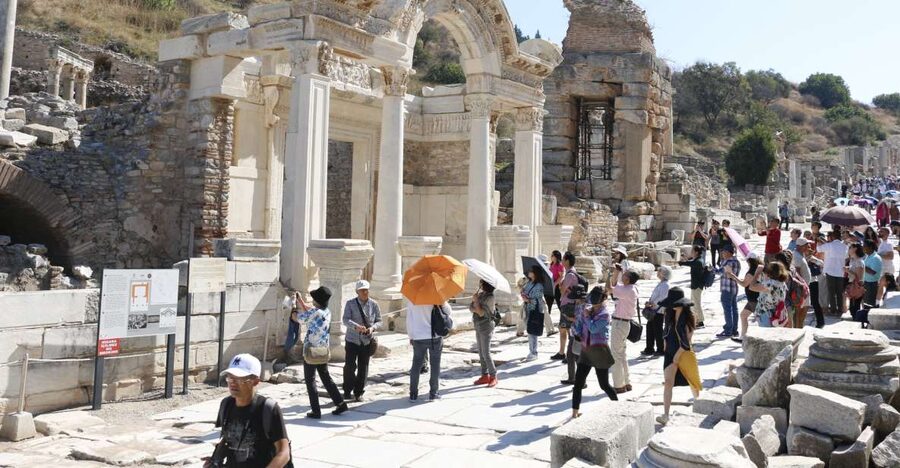 From Istanbul: Ephesus & Şirince Day Trip w/ Wine Tasting - Walking Ephesus from the Odeon to Harbor Road