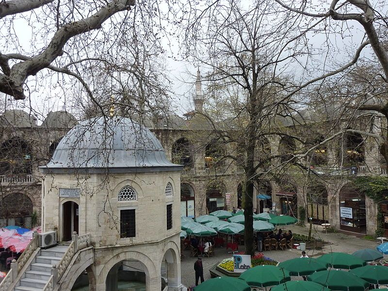 From Istanbul: Green Bursa Full-Day Excursion - Ottoman Bursa, from tombs to green-tiled mosques