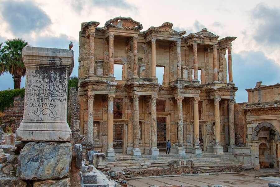 From Izmir, Kusadasi, & Selcuk: Day Trip to Explore Ephesus - The Temple of Artemis, famous and fragmentary