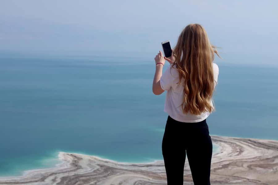 From Jerusalem: Dead Sea Chill Out Half-Day Trip - A private beach with practical, not luxurious, facilities