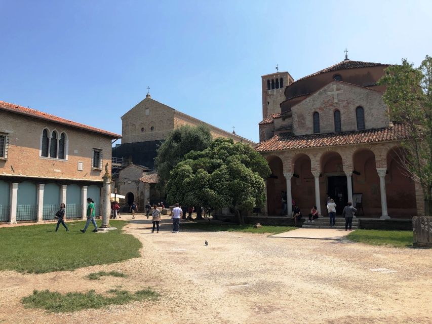 From Jesolo: Day Trip to Murano, Burano, and Torcello - What the boat and guide arrangement is really like