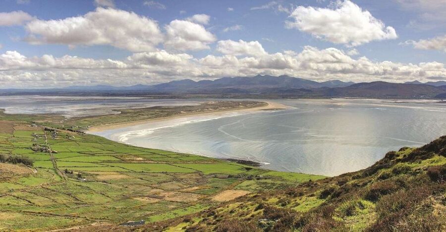 From Killarney: Day Trip to Dingle - Ballyferriter and the peninsula’s Gaelic character