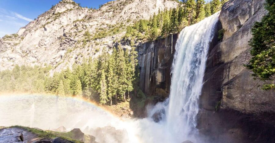 From Lake Tahoe: Yosemite National Park Day Trip with Lunch - The 5:00 AM start and three-hour mountain drive