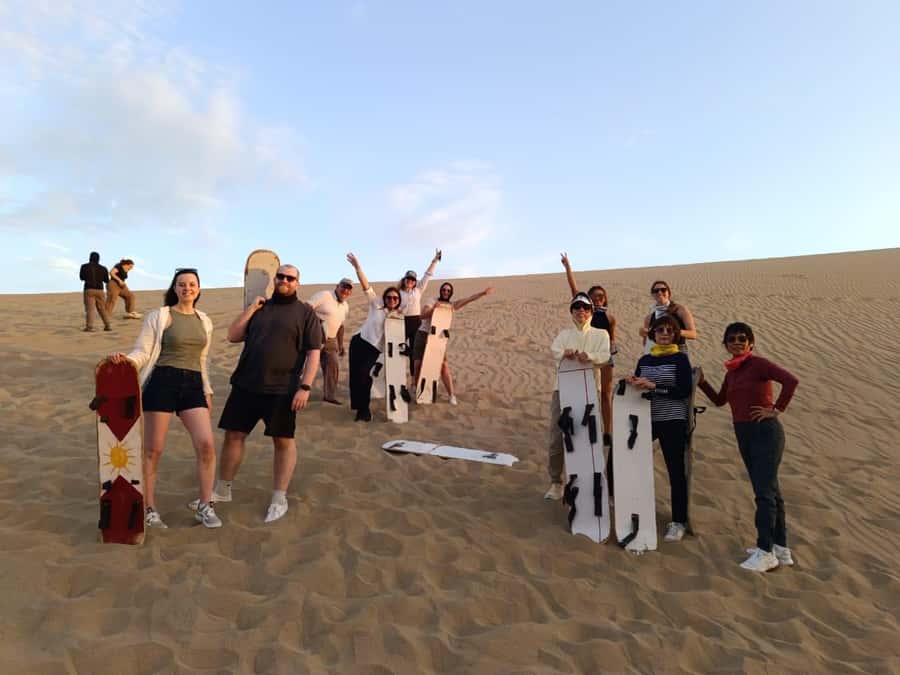 From Lima: Day trip to Paracas, Ica and Oasis Huacachina - Guides and the bilingual experience